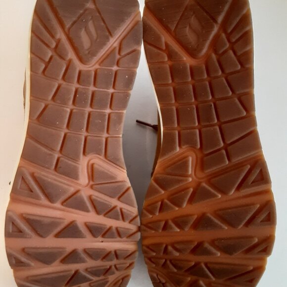 Skechers shoes - Picture 9 of 11